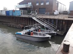Dredge tender (4)